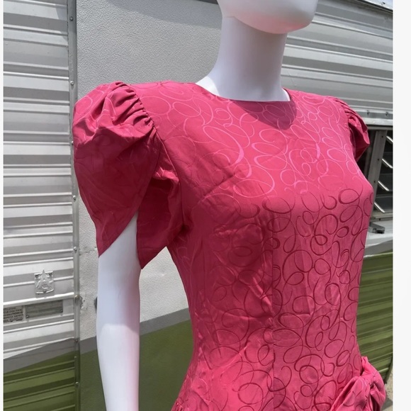 Vintage Pink Silk Dress - Picture 3 of 7